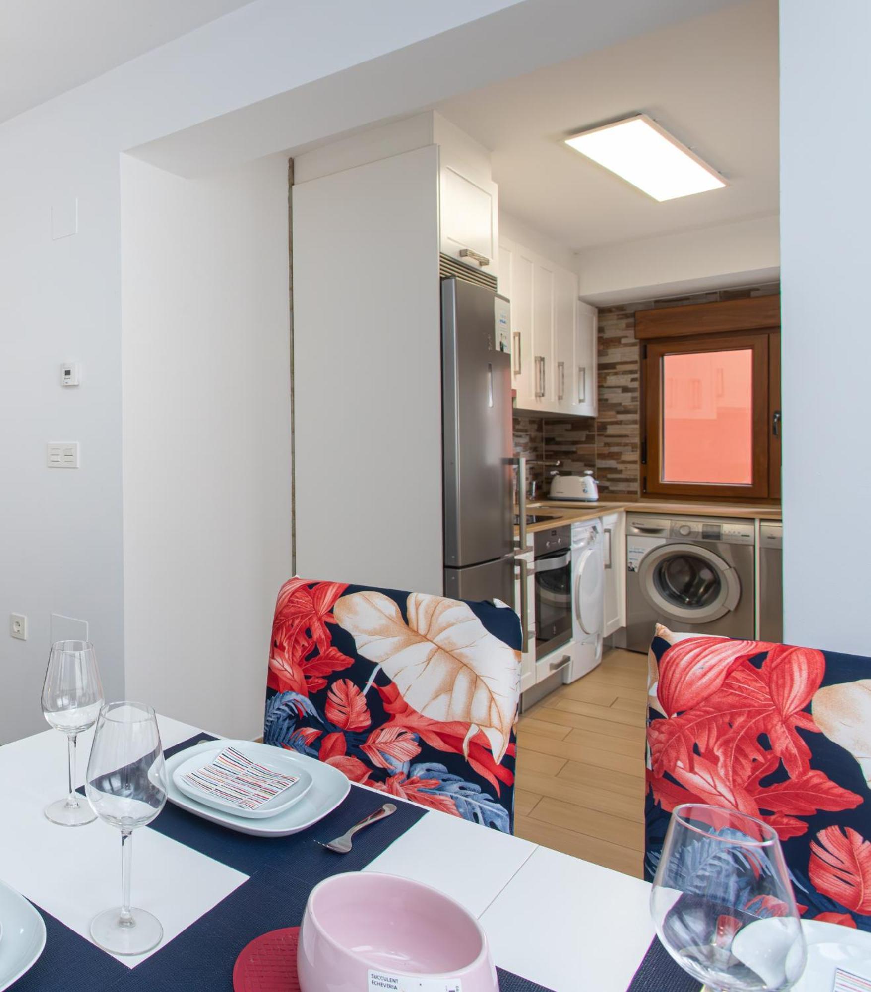 La Plaza De Cangas Apartamento Turistico Onís Exterior foto
